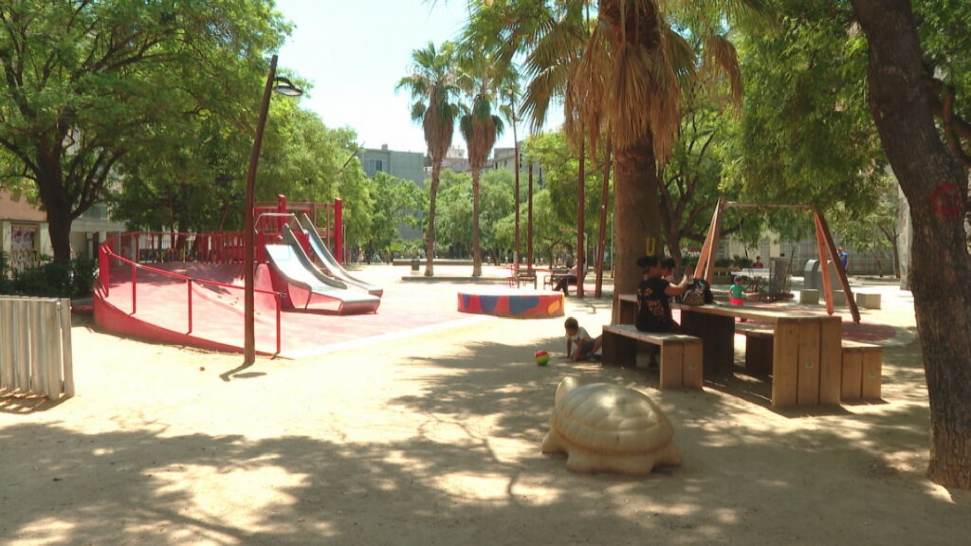 Parque infantil pra curtir a energia do verão
